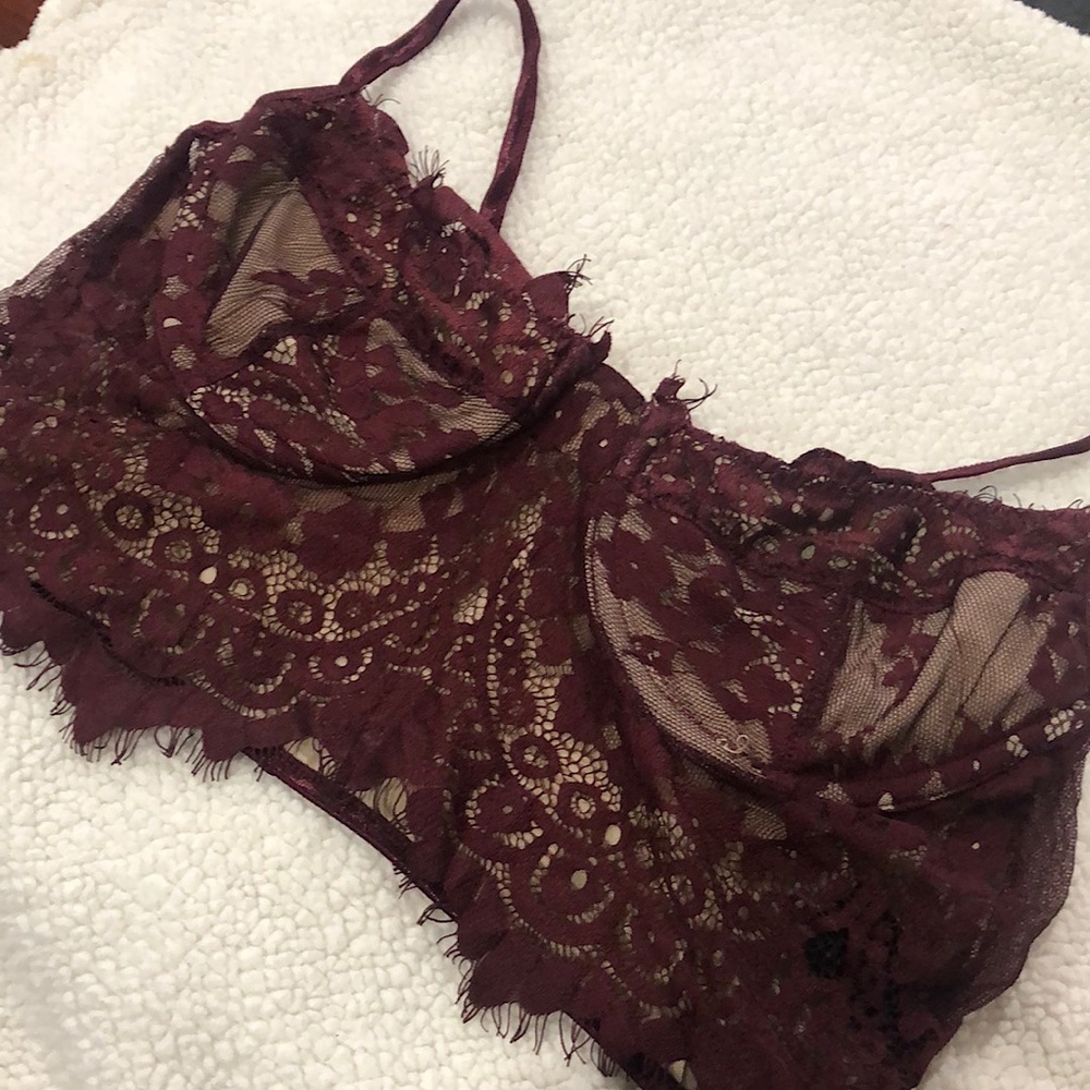 Lace crop top